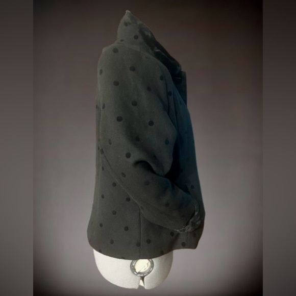 Isaac Mizrahi Live faux wool jacket, faux fur cuffs/collar sz 10 - Picture 2 of 5